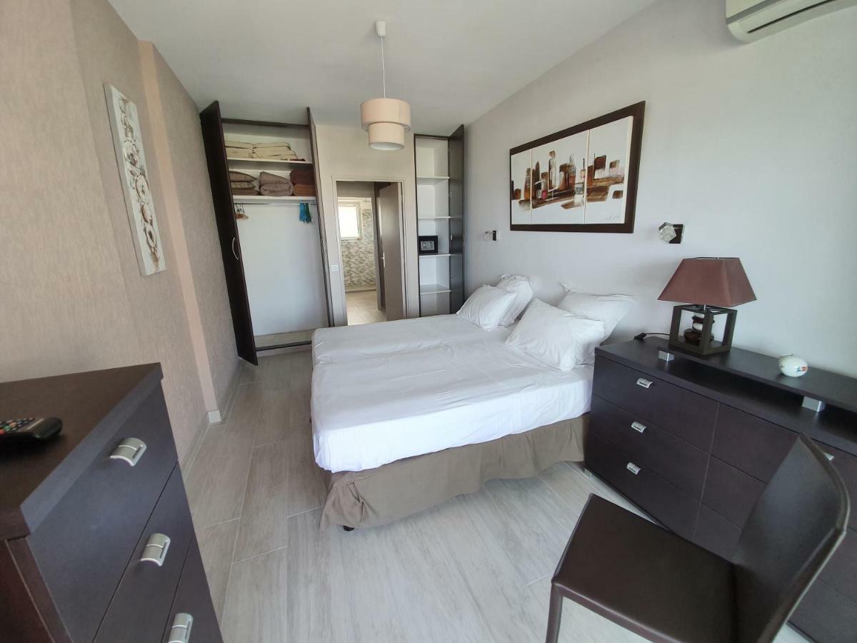 Sun Marina Baie Apartment วิลล์เนิฟ-ลูเบ ภายนอก รูปภาพ